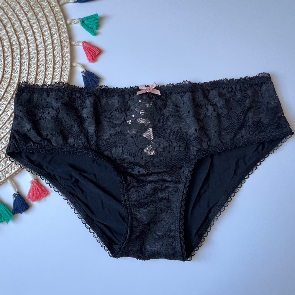 Victoria's Secret Body By Victoria Lace Front Hiphugger Panty Small Black NEW